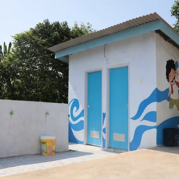 fasilitas MCK layak hasil program pembangunan sanitasi Air Bersih Berdikari di Bogor